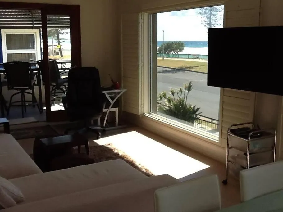 Apartment Beachfront Miami 2 Bdr Easy Living Views Views!!!! Gold Coast Australia