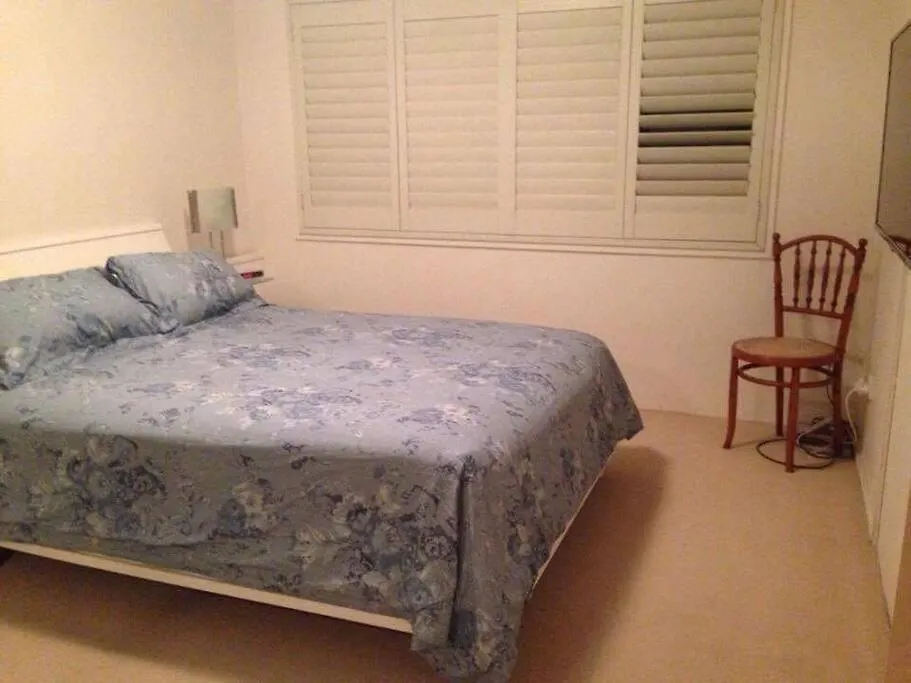 Beachfront Miami 2 Bdr Easy Living Views Views!!!! Gold Coast Apartment